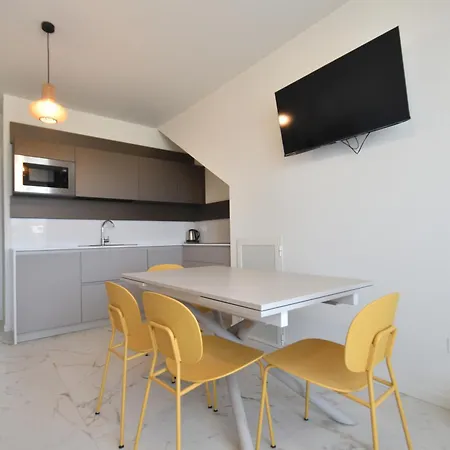 Apartman Villaggio Evanike Deluxe
